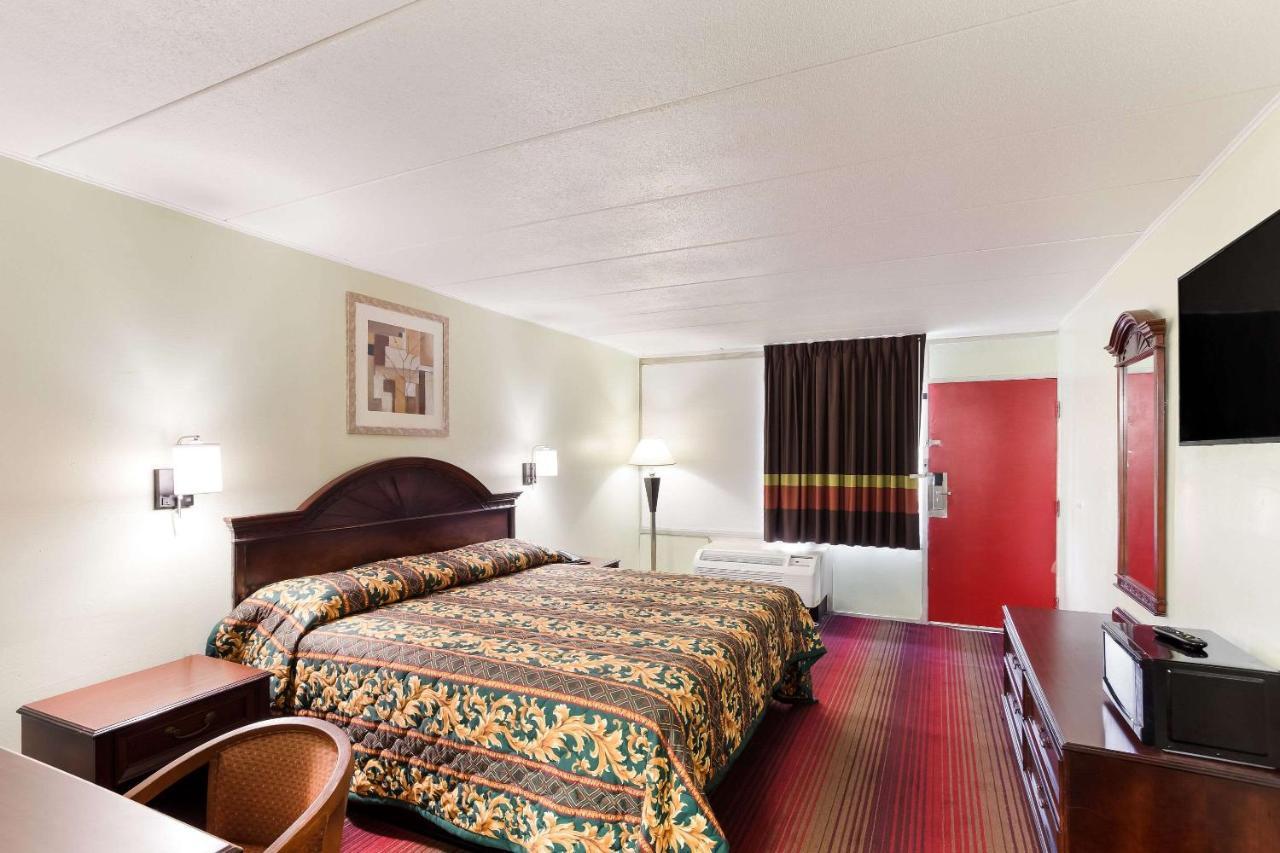 Inn Rodeway *
